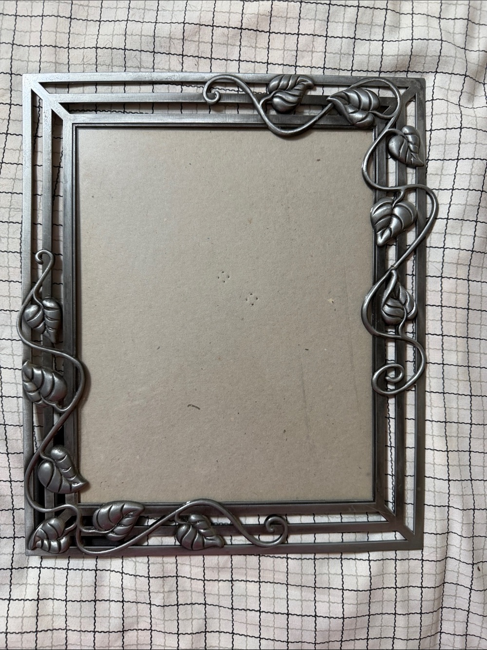 Decorative Metal Leaf Picture Frame - Silver